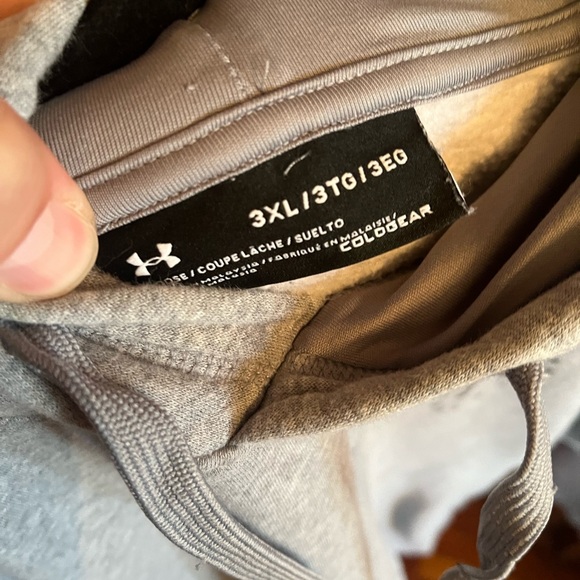 Lot 2 Under Armour Freed Hoodies 3xl and 1 Under Armour Cold Gear Pants 2xl - Picture 2 of 13